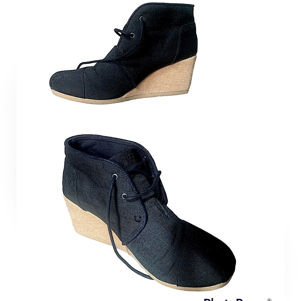 BOBS lace up booties size 10